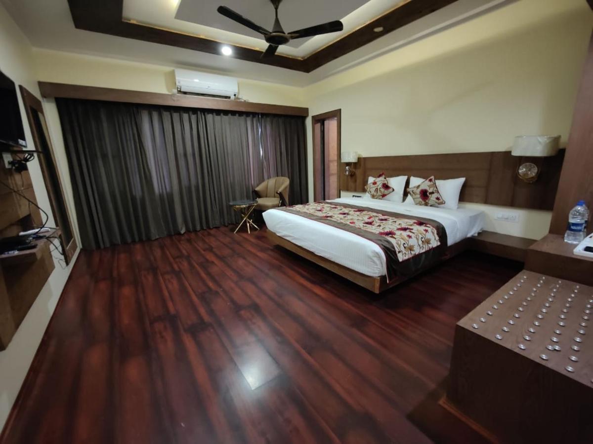 Hotel Green Rooms Срінагар Екстер'єр фото
